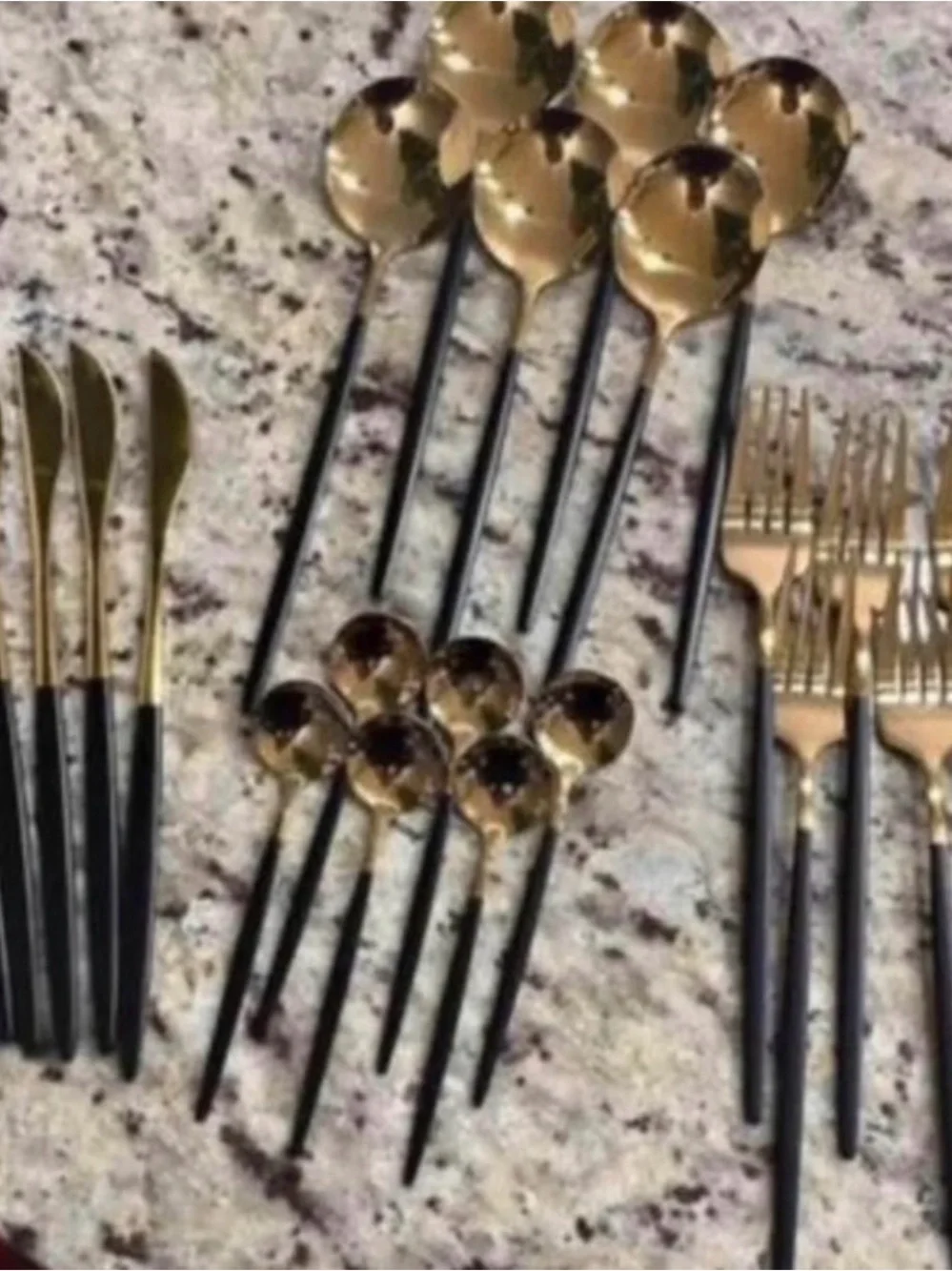 Stainless steel silverware set 24 pieces